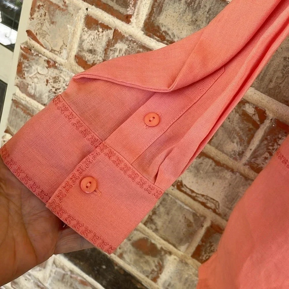 Westbound Coral 100% Linen Long Sleeved Button Down Shirt NWT - Picture 2 of 12